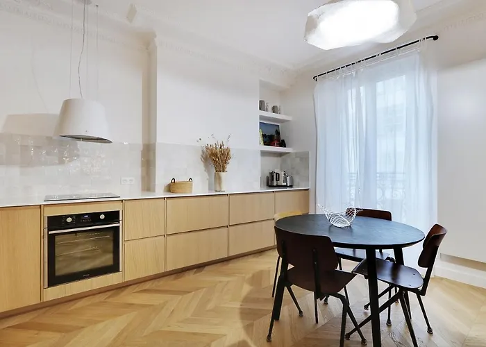 Pick A Flat's In Saint Germain Des Près - Rue De Montfaucon *
